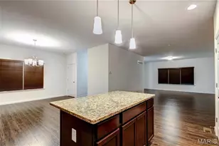 9768 Wilderness Battle Cir, Saint Louis, MO 63123 - Photo 5