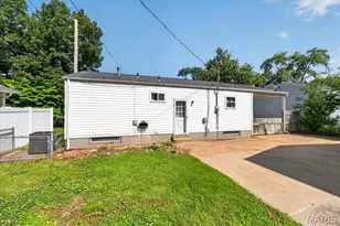 2530 Grants Pkwy, Florissant, MO 63031 - Photo 23