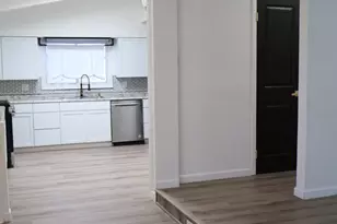 5530 Magnolia Ave, Saint Louis, MO 63139 - Photo 5