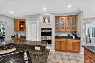 2325 Sterling Pointe Dr, Chesterfield, MO 63005 - Photo 17