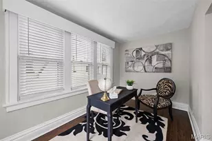 543 N Central Ave, University City, MO 63130 - Photo 9