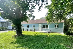 456 Bluff Dr, Riverview, MO 63137 - Photo 1