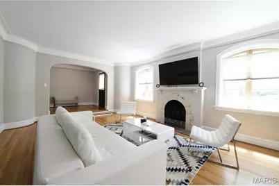 8045 Watkins, Saint Louis, MO 63105 - Photo 11