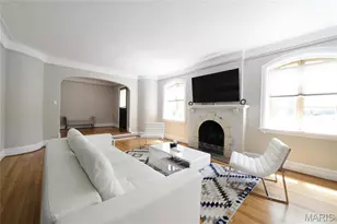 8045 Watkins, Saint Louis, MO 63105 - Photo 11