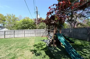 8045 Watkins, Saint Louis, MO 63105 - Photo 53