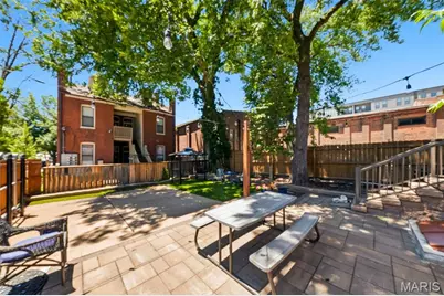 2117 S 13th Street, Saint Louis, MO 63104 - Photo 37