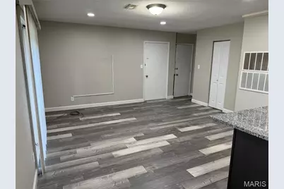 1913 Gascony Parc Drive #1913, Lake Saint Louis, MO 63367 - Photo 5