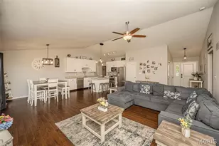 126 Riverdale Woods Cir, O'Fallon, MO 63366 - Photo 9