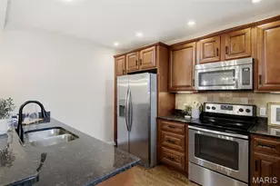 2843 January Ave, Saint Louis, MO 63139 - Photo 13