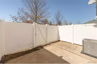 1017 Arlington Court, Warrenton, MO 63383 - Photo 13