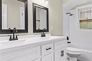 124 Habecking Dr, Jennings, MO 63137 - Photo 13