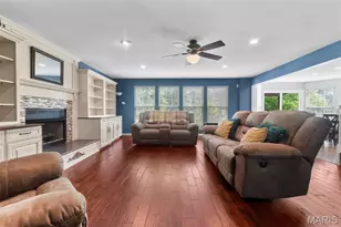 7754 Boatside Dr, Dardenne Prairie, MO 63368 - Photo 9