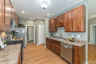 110 Sunset Villa Ct, O'Fallon, MO 63366 - Photo 17