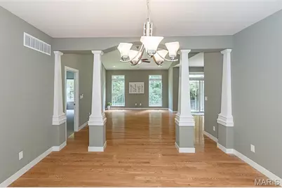 110 Sunset Villa Court, O'Fallon, MO 63366 - Photo 11