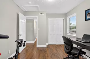 9026 Cardinal Terrace, Brentwood, MO 63144 - Photo 25