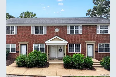 9026 Cardinal Terrace, Brentwood, MO 63144 - Photo 1