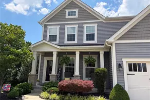 27 Country Pines Ct, Lake Saint Louis, MO 63367 - Photo 1