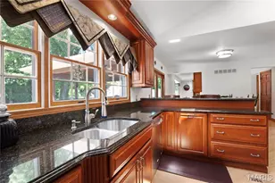 12823 Tammy Kay Dr, Saint Louis, MO 63128 - Photo 11