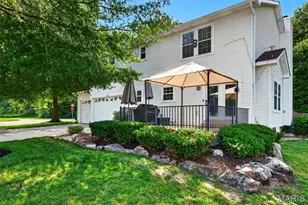 110 Antoinette Terrace, Lake Saint Louis, MO 63367 - Photo 9