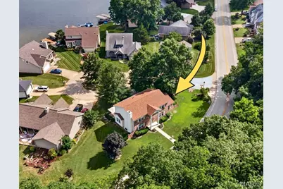 110 Antoinette Terrace, Lake Saint Louis, MO 63367 - Photo 3
