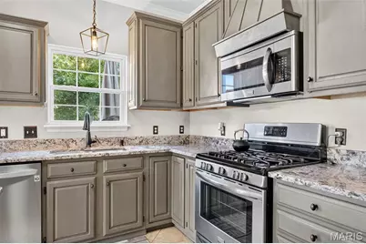 110 Antoinette Terrace, Lake Saint Louis, MO 63367 - Photo 21