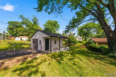 321 Caithness Road, Saint Louis, MO 63137 - Photo 21
