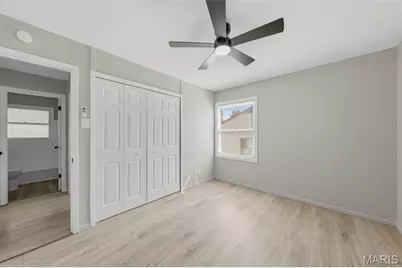 321 Caithness Road, Saint Louis, MO 63137 - Photo 13