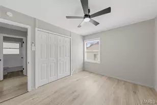 321 Caithness Rd, Saint Louis, MO 63137 - Photo 13