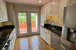 7543 Delmar Blvd, University City, MO 63130 - Photo 9
