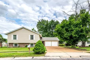 12798 Highstone Dr, Unincorporated, MO 63146 - Photo 3