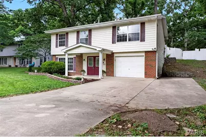 711 Montbrook Drive, O'Fallon, MO 63366 - Photo 3
