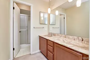 241 Valleyoak Ct, Ballwin, MO 63021 - Photo 29