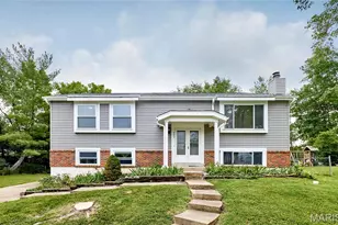 241 Valleyoak Ct, Ballwin, MO 63021 - Photo 1