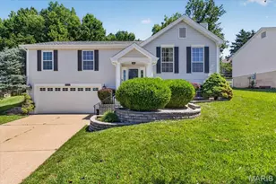 1815 Fox Pointe Dr, Arnold, MO 63010 - Photo 1