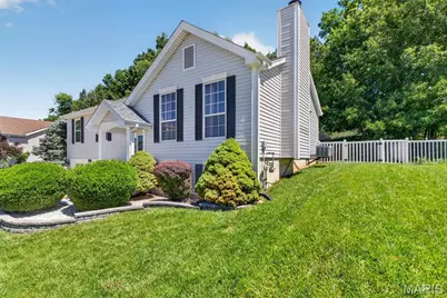 1815 Fox Pointe Drive, Arnold, MO 63010 - Photo 3