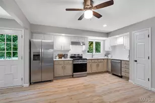 343 Ridge Trail Dr, Chesterfield, MO 63017 - Photo 13