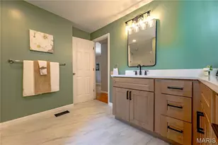 341 Elmcrest Dr, Ballwin, MO 63011 - Photo 31