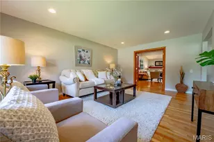 341 Elmcrest Dr, Ballwin, MO 63011 - Photo 7