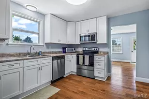 810 Forest Ave, Valley Park, MO 63088 - Photo 9