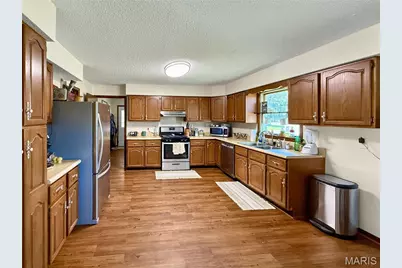 180 E Woodard Street, Leonard, MO 63451 - Photo 13