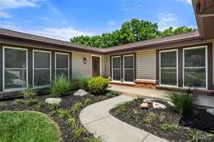 430 Glan Tai Dr, Manchester, MO 63011 - Photo 3