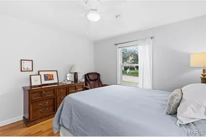 5262 Fairview Avenue, Saint Louis, MO 63139 - Photo 13