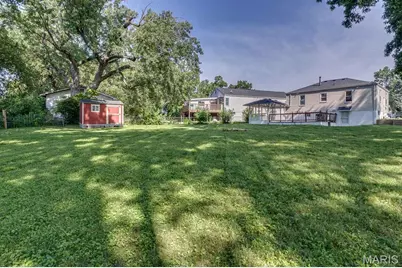 10304 Eaglewood Avenue, Saint Louis, MO 63114 - Photo 33