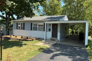 216 Solley Dr, Ballwin, MO 63021 - Photo 1