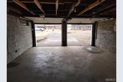 541 Hentschel Place, Saint Louis, MO 63135 - Photo 15