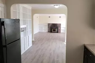 541 Hentschel Pl, Saint Louis, MO 63135 - Photo 5