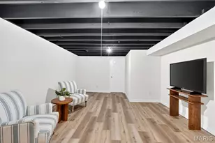 8630 North Ave, Saint John, MO 63114 - Photo 27