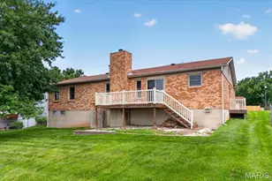 12120 Jeannette Mary Dr, Maryland Heights, MO 63043 - Photo 33