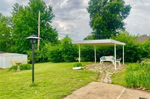 9108 Brownridge Dr, Overland, MO 63114 - Photo 23