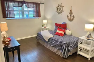 9108 Brownridge Dr, Overland, MO 63114 - Photo 11